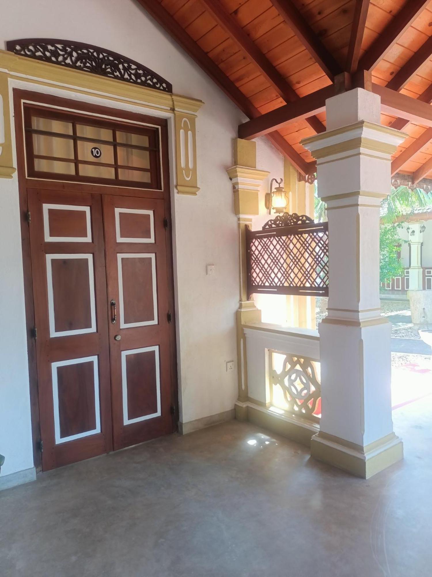Sandali Walauwa Bentota Exteriér fotografie