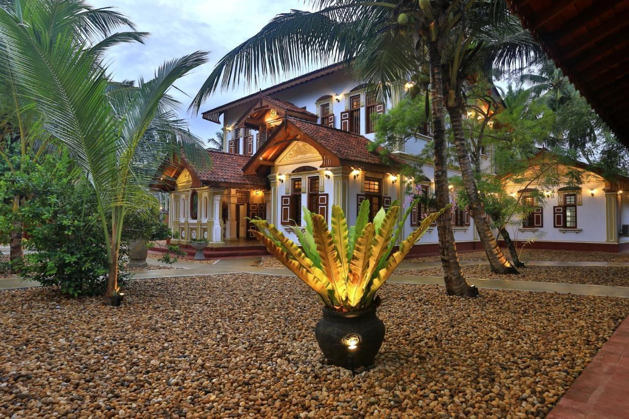 Sandali Walauwa Bentota Exteriér fotografie